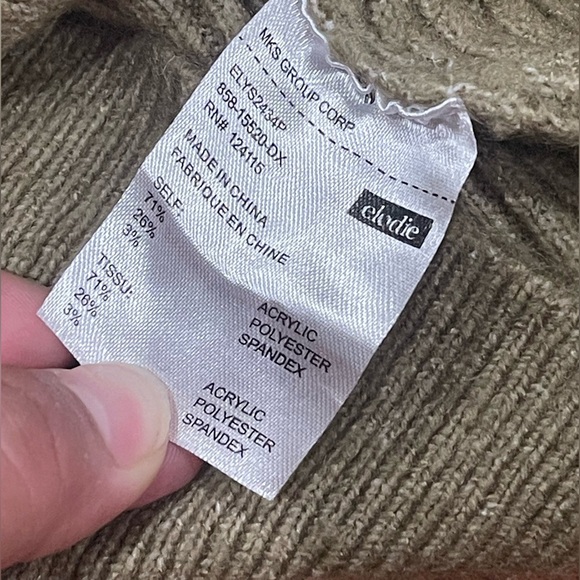 Elodie Sage Ribbed Women's Sweater - Picture 3 of 9